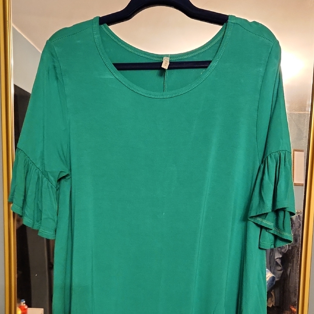 Bellamie Green Ruffled Swing Dress with Round Neckline